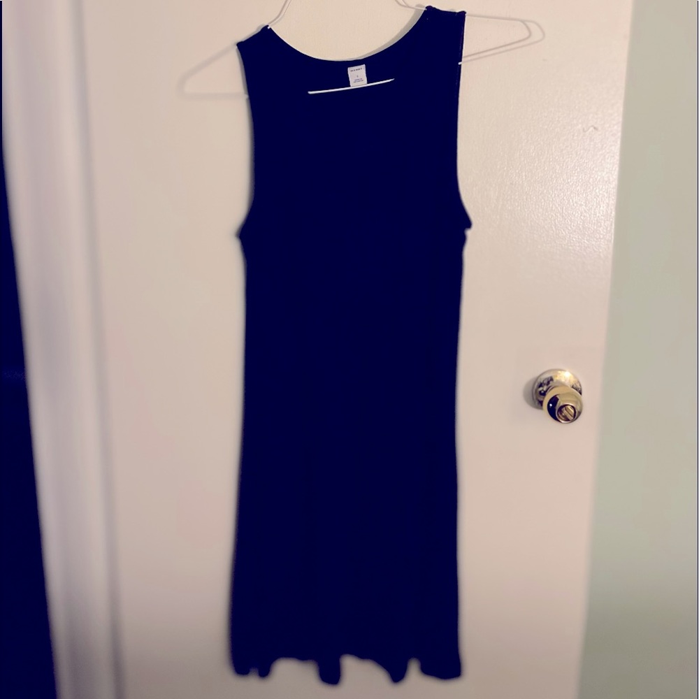 Casual sleeveless dress